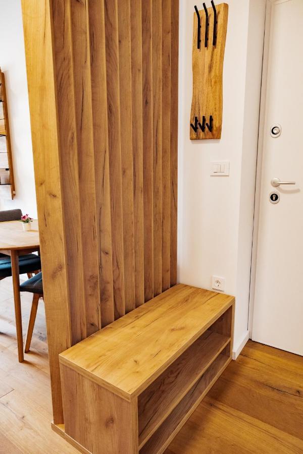 Woody - Comfy Apartment In Siska Liubliana Exterior foto